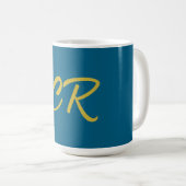 Blaue und goldene Farbmonogramm moderne Minimalist Kaffeetasse (VorderseiteRechts)