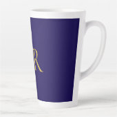 Blaue und goldene Farbmonogramm-Moderne Minimalist Milchtasse (Rechts)