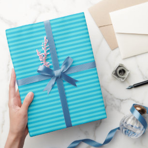 Blaue und helle türkisfarbene Streifen Geschenkpapier