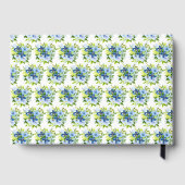 Blaue und marineblaue Blumen mit Laub Hochzeitsdus Gästebuch (Rückseite)