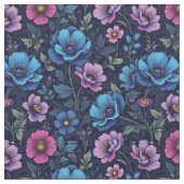Blaue und mauvefarbene Blumen Stoff (Nahaufnahme)