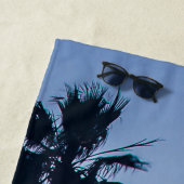 Blaue und orangefarbene Palmen Silhouette Strandtuch (Beispiel)