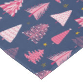 Blaue und rosa Weihnachtsbaummuster Tischdecke (Schrägansicht)