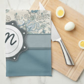 Blaue und SahneRosen mit Monogramm Handtuch (Viertel Falte)