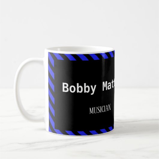 Blaue und schwarze diagonale Streifen Kaffeetasse (Links)