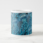 Blaue und schwarze Quallen Jumbo-Tasse (Vorderseite)