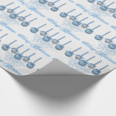 Blaue und silberne Glitzer-Verzierungen Geschenkpapier (Ecke)