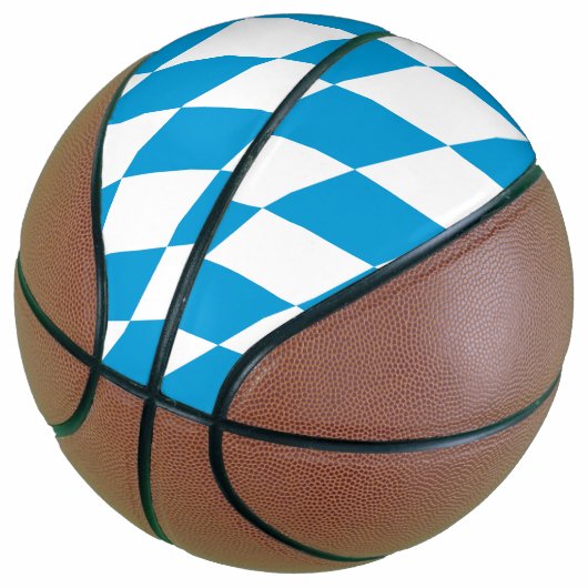Blaue und weiße Bayern Diamantflagge Basketball (angewinkelt)