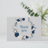 Blaue und weiße Blume graue Blätter Dankeskarte (Stehend Vorderseite)