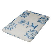 Blaue und weiße Blumen Hollands Badematte (Schrägansicht)