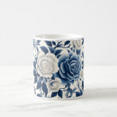 Blaue und weiße Blumen Kaffeetasse (Mittel)
