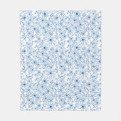 Blaue und weiße Blumenästhetik Fleecedecke (Vorderseite)