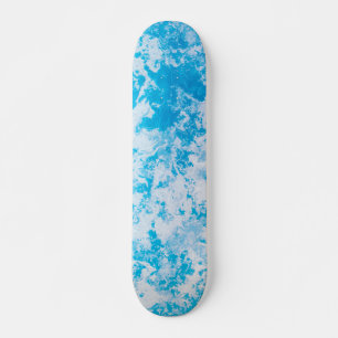Blaue und weiße Eisoberfläche Skateboard