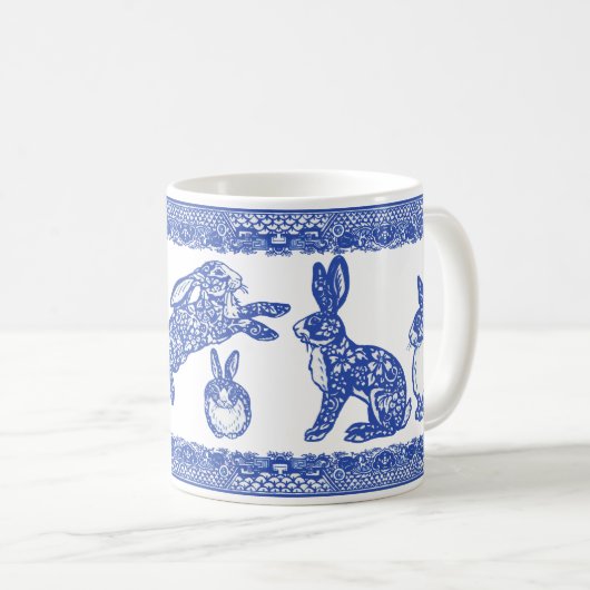 Blaue und weiße Florkaninchen Bunnies Niedliche Wh Kaffeetasse (VorderseiteRechts)
