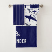 Blaue und weiße Hai Muster mit Name Boy Badhandtuch Set (Insitu)