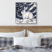 Blaue und weiße Kaninchen Bunny Woodland Schnee Wi Leinwanddruck (Insitu (Schlafzimmer))