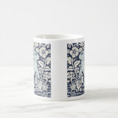 Blaue und weiße Kaninchenmalerei Holz Blumenberry Kaffeetasse (Mittel)