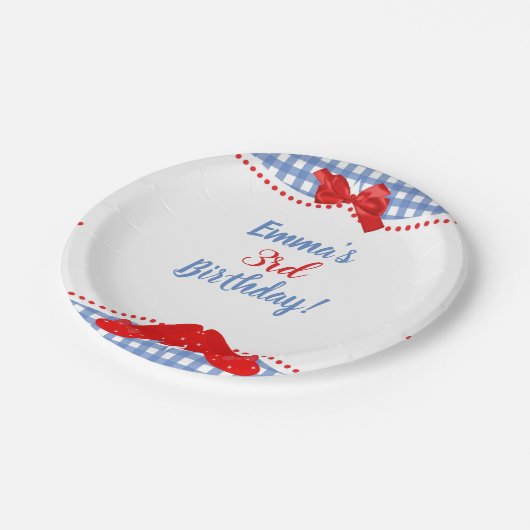 Blaue und weiße, karierte rote Schuhe Platz OZ Par Pappteller (Schrägansicht)