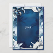 Blaue und weiße Küstenvibe Hochzeit Einladung (Rückseite)