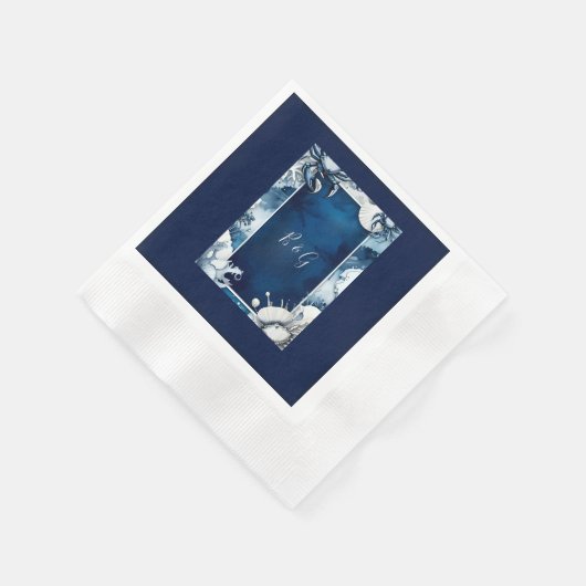 Blaue und weiße Küstenvibe Serviette (Ecke)