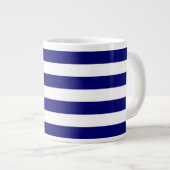 Blaue und weiße nautischstreifen Jumbo-Tasse (Vorderseite Rechts)