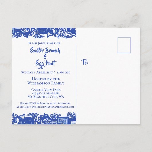 Blaue und weiße Ostern Bunny Brunch Egg Hunt Einladungspostkarte (Rückseite)