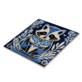Blaue und weiße Raccoon Folklore Fliese (Seite)