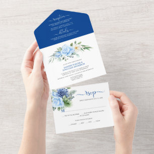 Blaue und weiße Rosen und Dahlien Hochzeit All In One Einladung