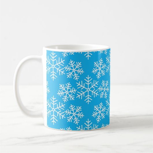 Blaue und weiße Schneeflocken Muster Weihnachten Kaffeetasse (Links)