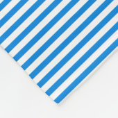 Blaue und weiße Streifen Fleecedecke (Ecke)