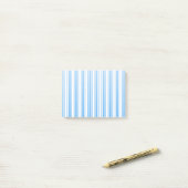 Blaue und weiße Streifen Post-it Klebezettel (Auf Schreibtisch)