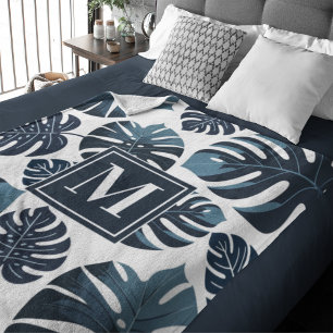 Blaue und weiße tropische Monstera Leaf Fleecedecke