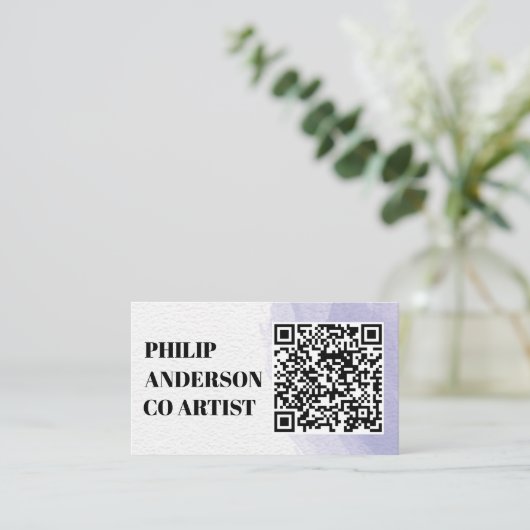 Blaue und weiße Visitenkarte mit QR-Code (Stehend Vorderseite)