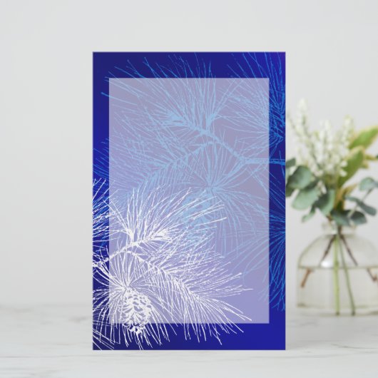 Blaue und weiße Winterkiefer Briefpapier (Stehend Vorderseite)