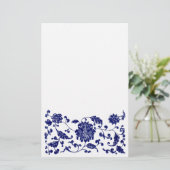 Blaue untere mit Blumengrenze Briefpapier (Stehend Vorderseite)
