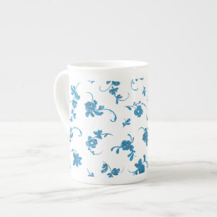 Blaue Vintage-Eleganz Rococo Cottagecore Porzellantasse