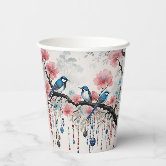 Blaue Vögel auf den Zweigen des Kirschblossoms Pappbecher (Rückseite)