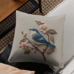 Blaue Vogel-Blumen-Fauxstickerei im Vintage-Stil Kissen