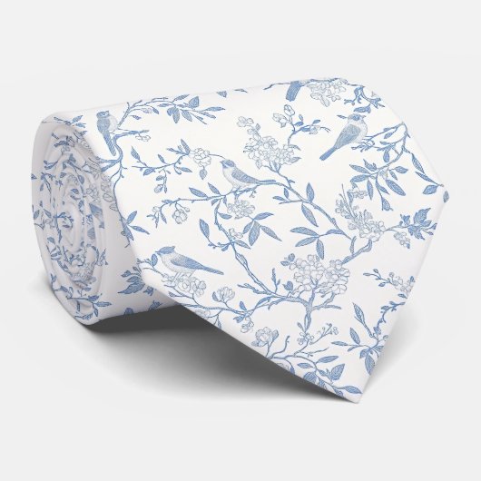 Blaue Vögel Toile de Jouy Krawatte (Gerollt)