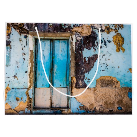Blaue Wand und Tür Große Geschenktüte (Rückseite)