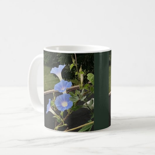 Blaue Wasserfall-Prunkwinde Kaffeetasse (Vorderseite Links)