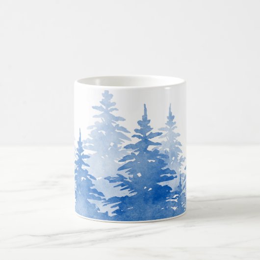 Blaue Wasserfarbe Evergreen Trees Kaffeetasse (Mittel)