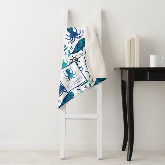 Blaue Wasserfarbe unter dem Meeresoktopus Sherpadecke (Beispiel)