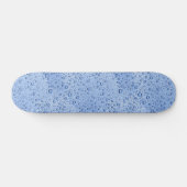 Blaue Wassertröpfchen Skateboard (Horizontal)