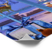 Blaue Weihnachten durch das Fenster Poster (Ecke)