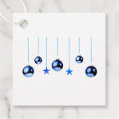 Blaue Weihnachtsbällchen mit Text Geschenkanhänger (Vorderseite)