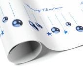 Blaue Weihnachtsbällchen mit Text Geschenkpapier (Rolleneckpunkt)