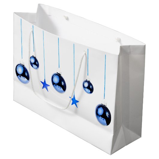 Blaue Weihnachtsbällchen mit Text Große Geschenktüte (Vorderseite Schrägansicht)