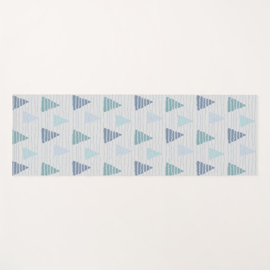 Blaue Weihnachtsbäume mit Perlen-Strings-Muster Yogamatte (Vorderseite (Horizontal))