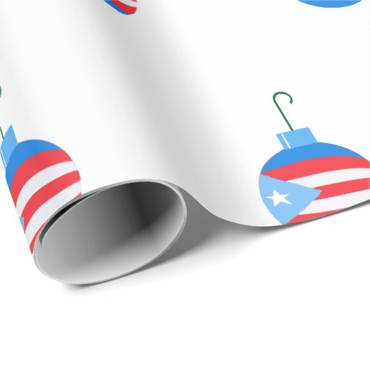 Blaue Weihnachtsschmuck mit der Flagge Puerto Rico Geschenkpapier (Rolleneckpunkt)